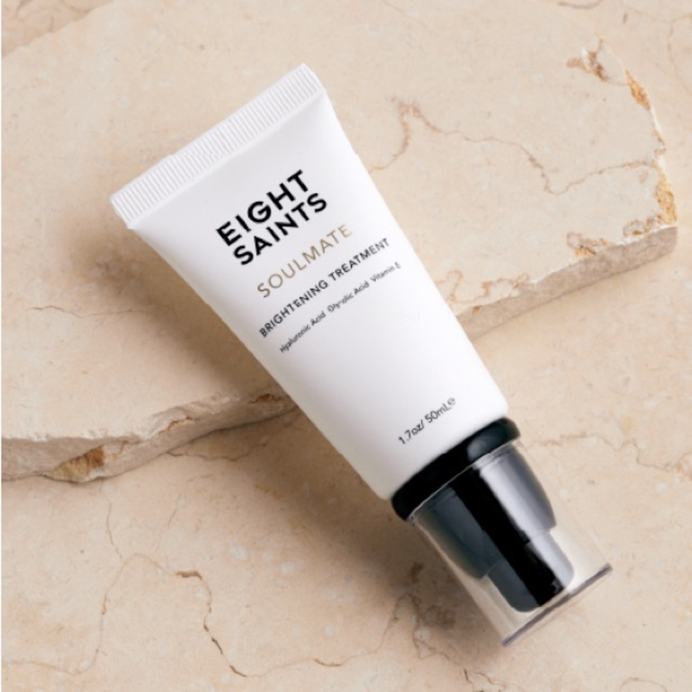 Eight Saints Soulmate Brightening Treatment